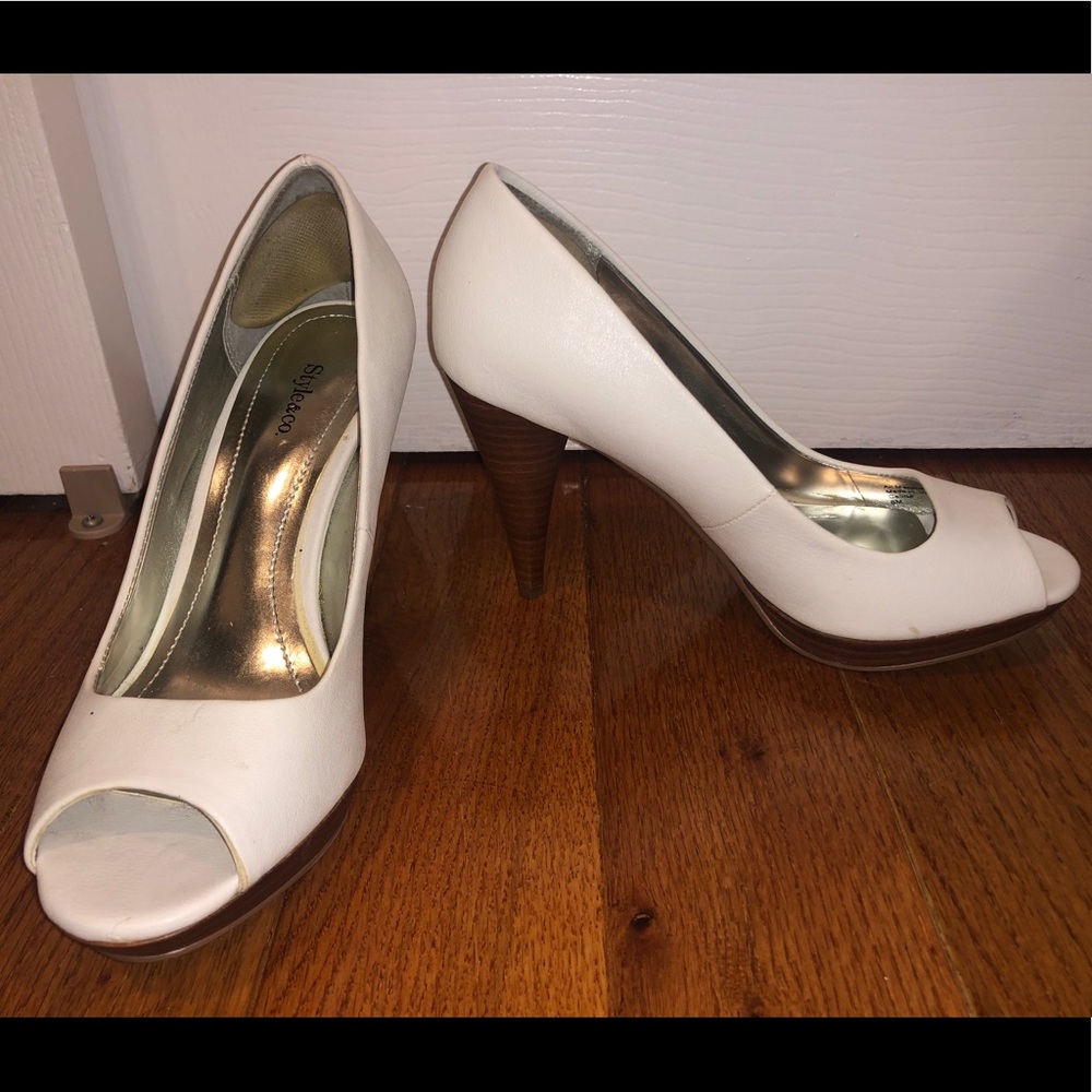Style& Co. white heels
